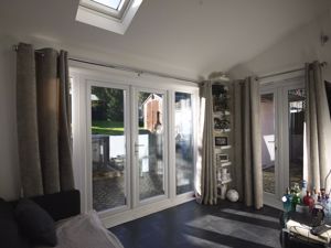 Photo 16- click for photo gallery